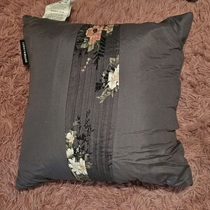 ♧ Lucky Brand Floral Accent Gray Pillow